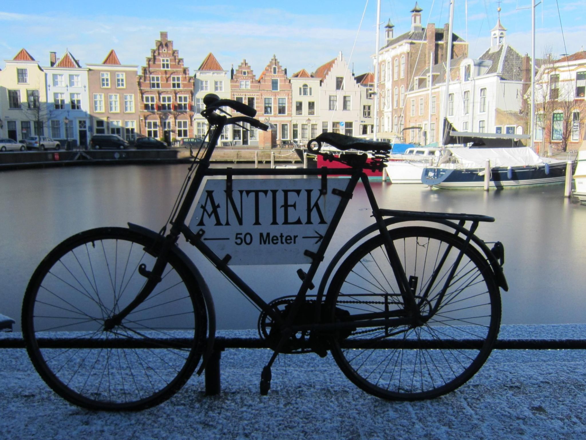 Gemütliches Haus mit komplett umzäuntem Garten-Binnen