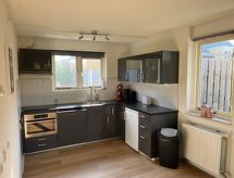Gezellig familiehuis in Wemeldinge, op loopafstand van het centrum - thumbnail 5
