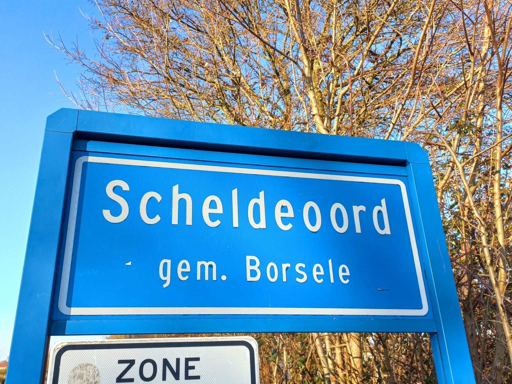 Gemütliches Chalet mit Terrasse-Binnen