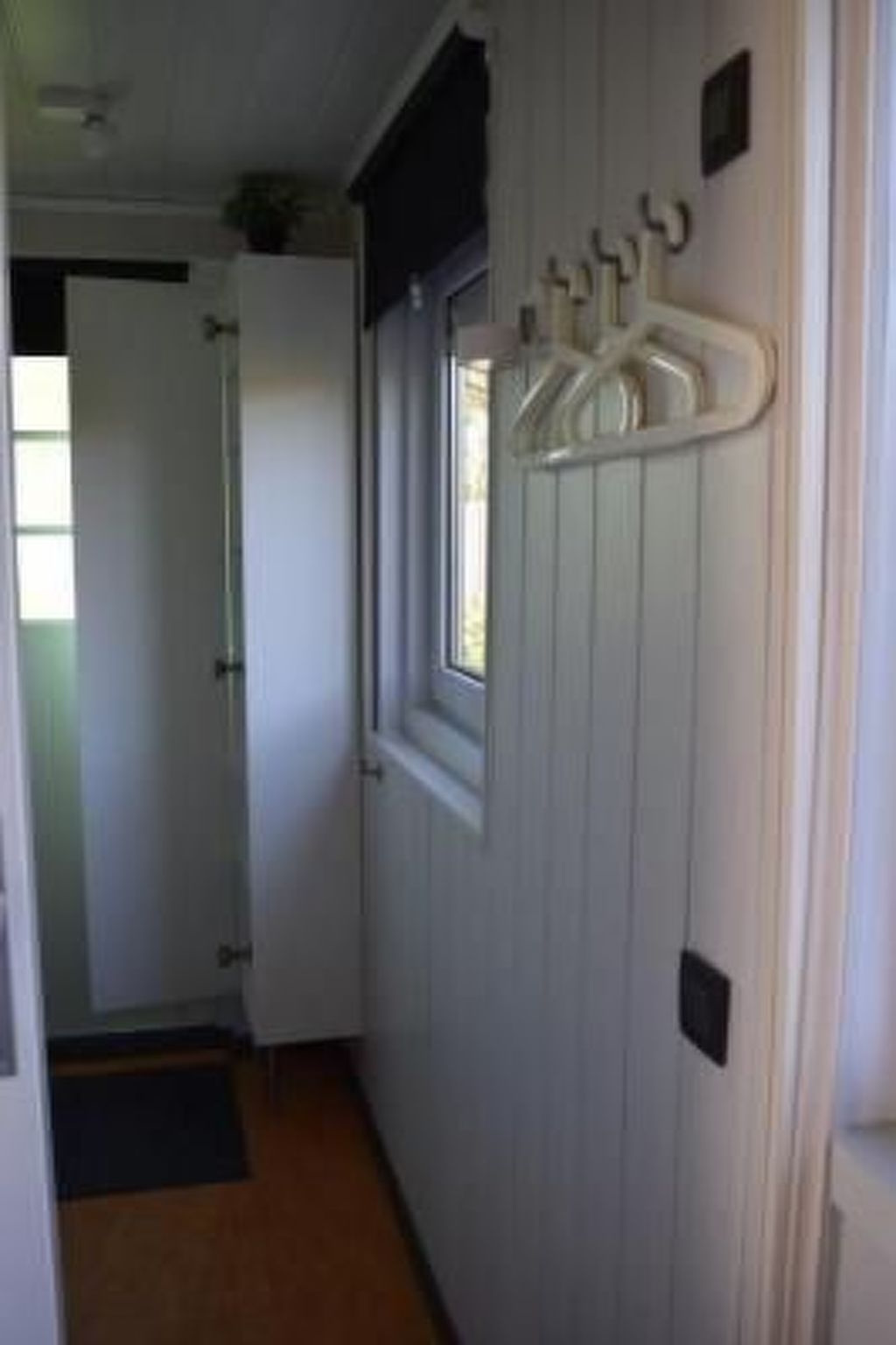 Kleines Haus mit Garten, direkt hinter dem Deich-Drinnen