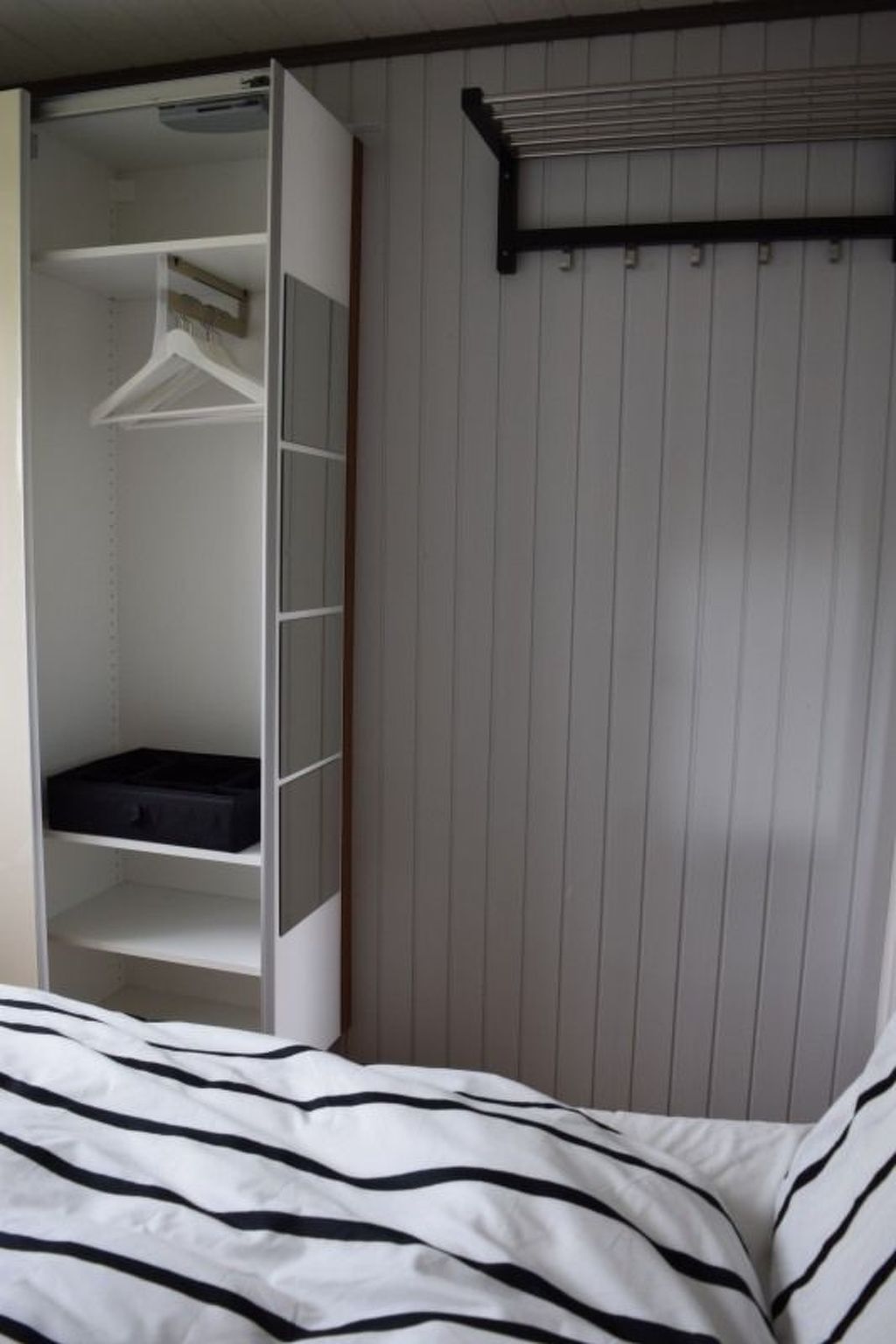 Kleines Haus mit Garten, direkt hinter dem Deich-Drinnen