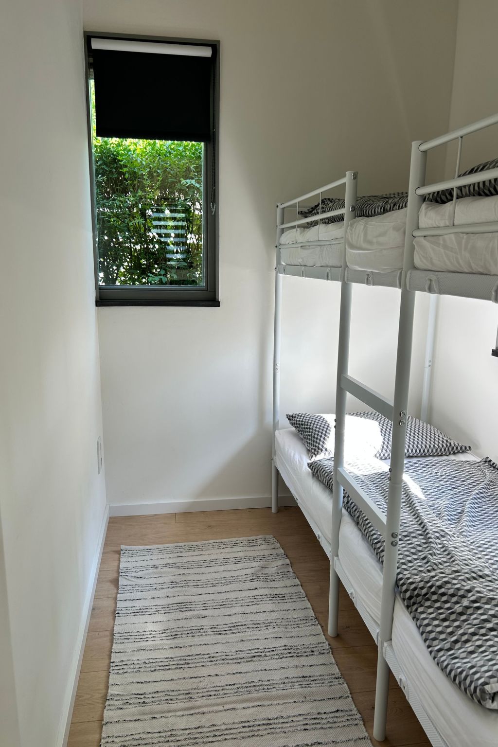 Winziges Sonnenhaus-Dedans