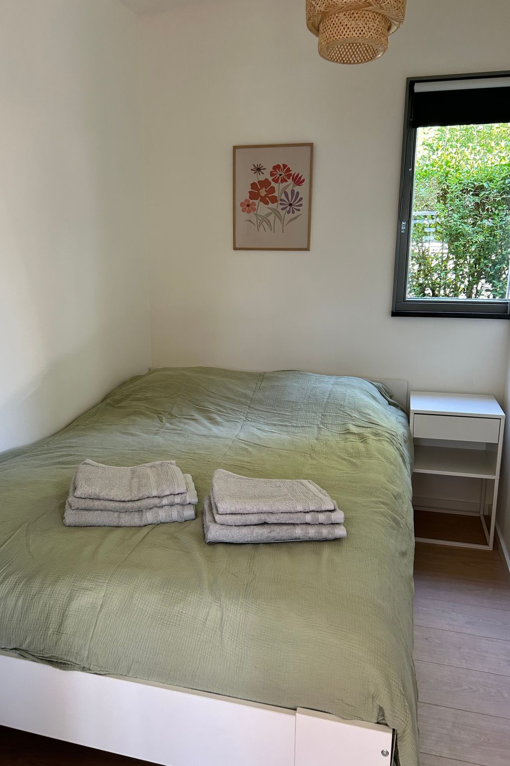 Winziges Sonnenhaus-Dedans