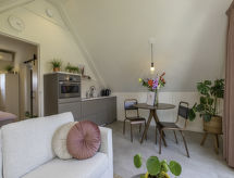Bed by Al: modern appartement in hartje Kortgene, 500m van het Veerse Meer - thumbnail 3