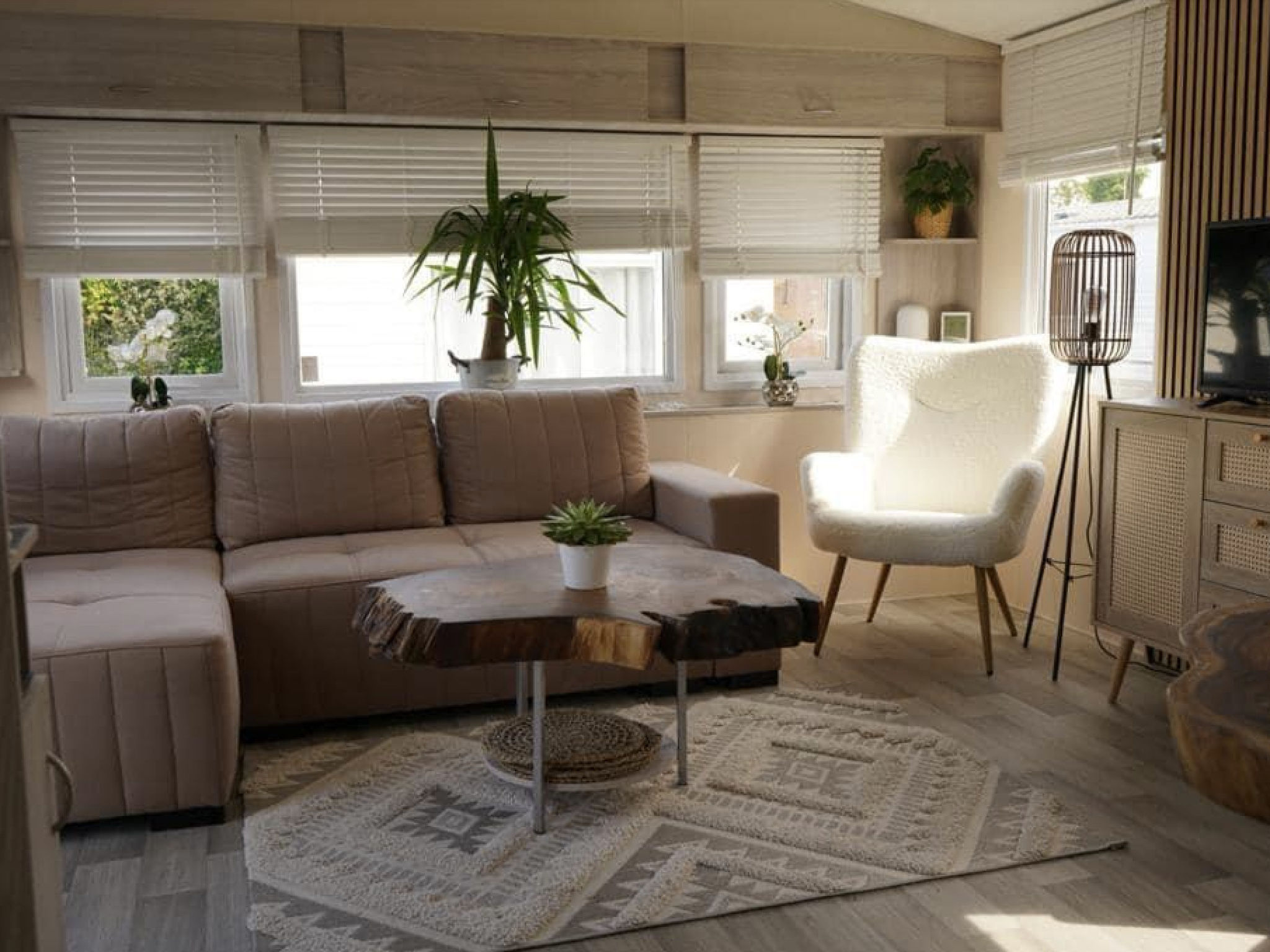 RBR 1713 - Beach Resort Kamperland — Living Room (5 of 15)