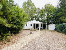 RBR 2465 - Luxe strandbungalow met golf en zwembad in Kamperland - thumbnail 1