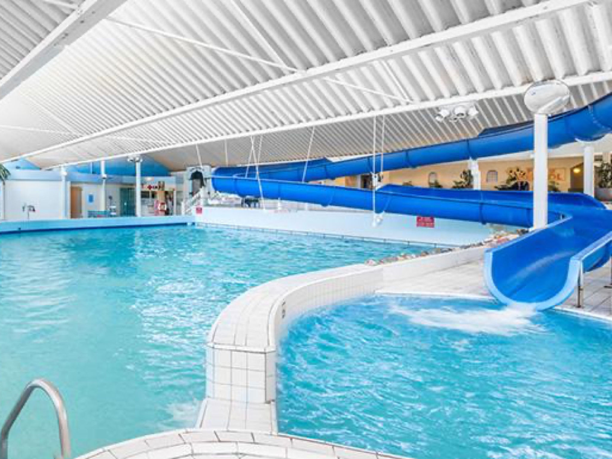 RBR 118 - Beach Resort Kamperland - Binnen