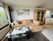 Luxueus strandappartement met zwembad en golfbaan in Nieuwvliet Bad - thumbnail 5