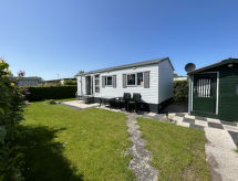 Modern strandappartement aan Zeeuwse golfbaan met overdekt terras - thumbnail 1