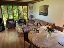 Modern strandappartement aan het golfbaan en Zeeuwse strand - thumbnail 5