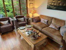Modern strandappartement aan het golfbaan en Zeeuwse strand - thumbnail 3