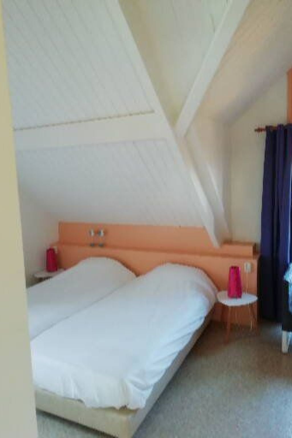 Einmalige, ruhige Ferienvilla im Grünen-Inside