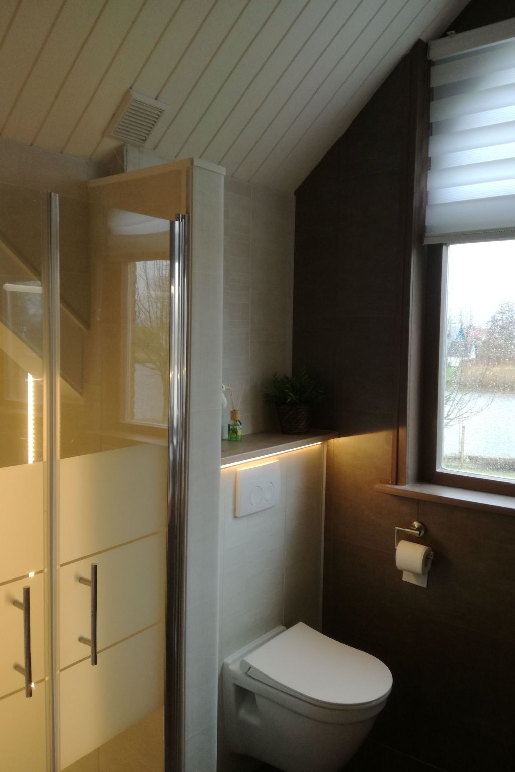 Einmalige, ruhige Ferienvilla im Grünen-Inside