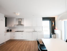 Luxe groepsvilla aan zee met sauna en whirlpool op Oesterdam Resort - thumbnail 3