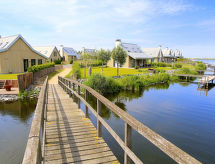 Luxe vrijstaand vakantiehuis aan zee op Oesterdam Resort voor 6 personen - thumbnail 1