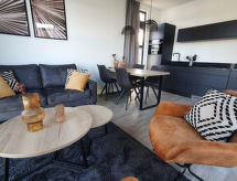 De Witte Parel: luxe vakantiehuis aan de golfbaan in Zeeland - thumbnail 2