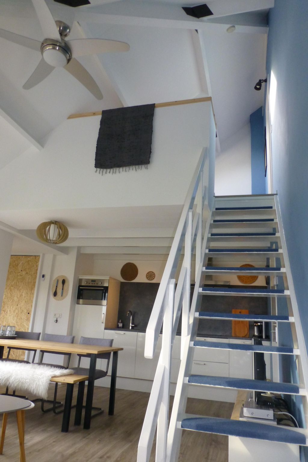 Neuer schöner Bungalow-Dedans