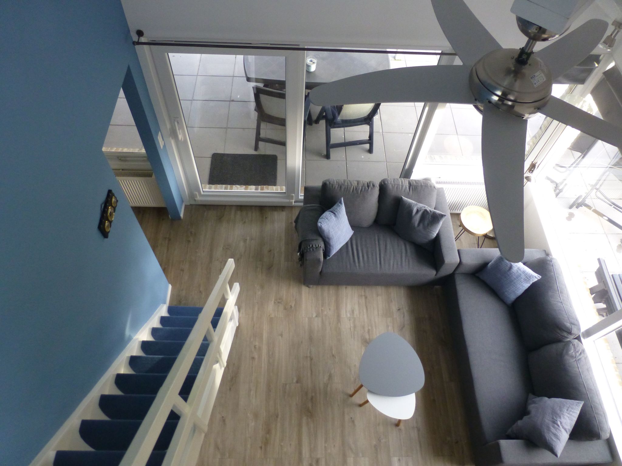 Neuer schöner Bungalow-Dedans