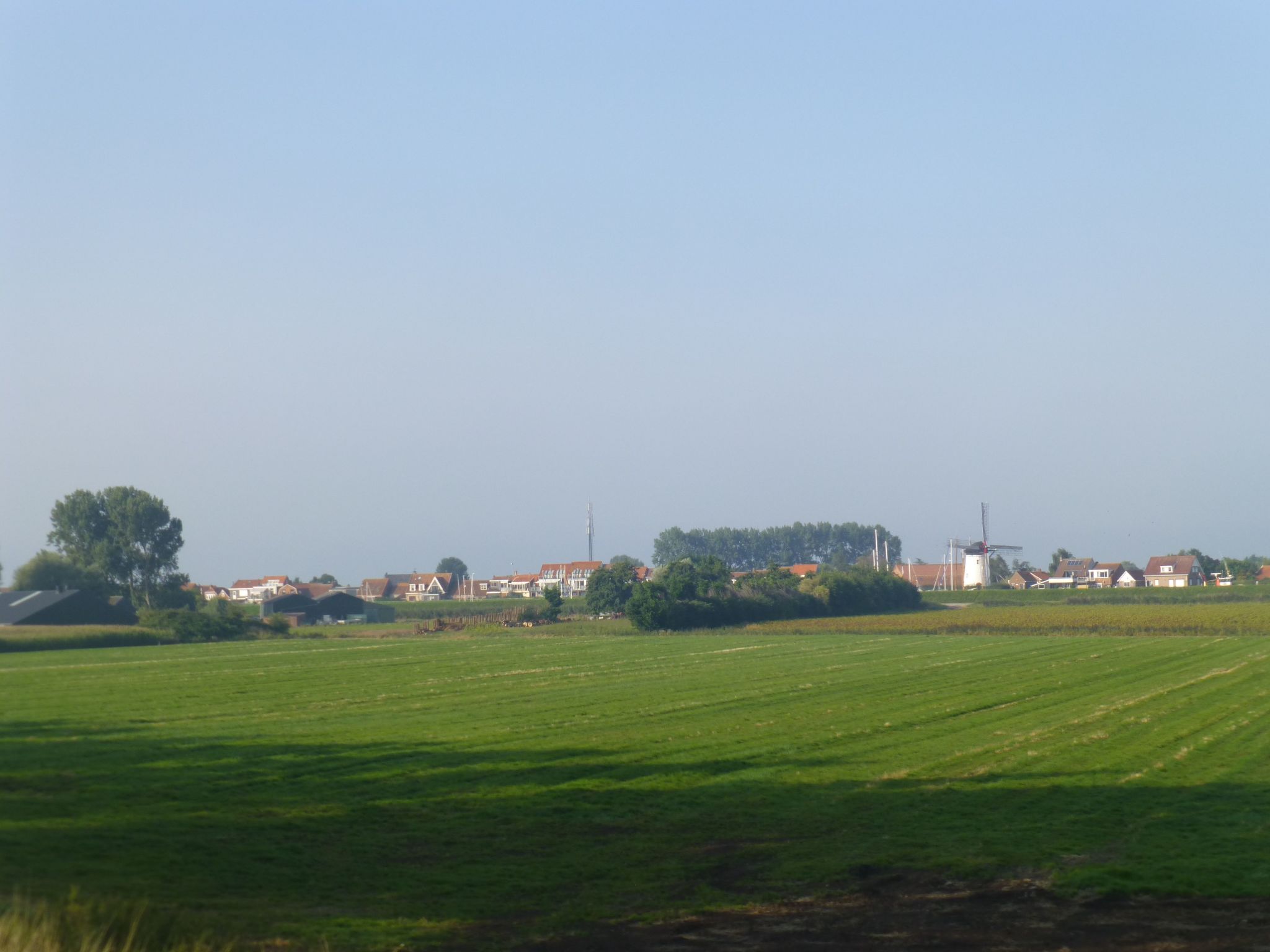 Neuer schöner Bungalow-Dedans