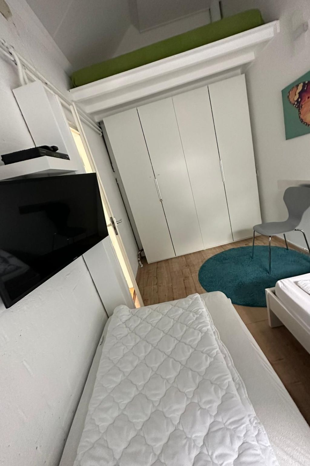 Mit Garten, Grill und Terrasse-Drinnen