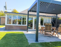 Ferienhaus 13: Gezellig vakantiehuis met wintertuin, 500m van zee - thumbnail 4