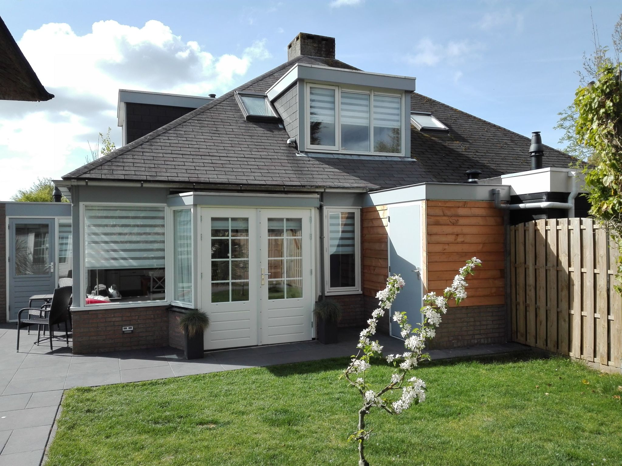 "Buurtweg185" mit Whirlpool-Binnen