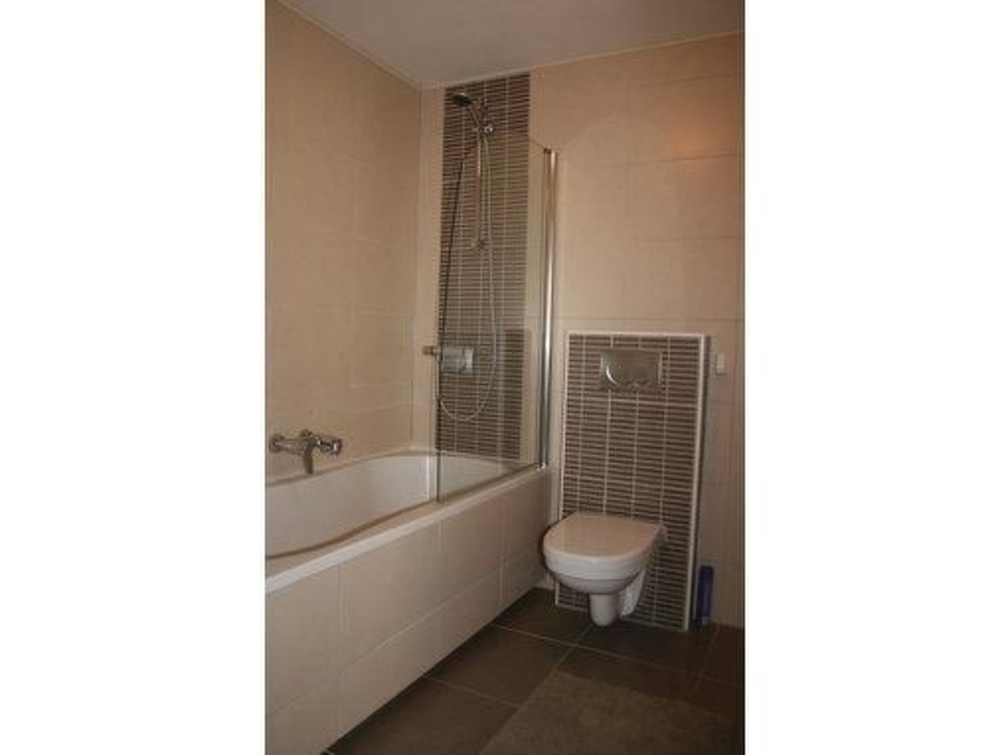 "Buurtweg185" mit Whirlpool-Binnen