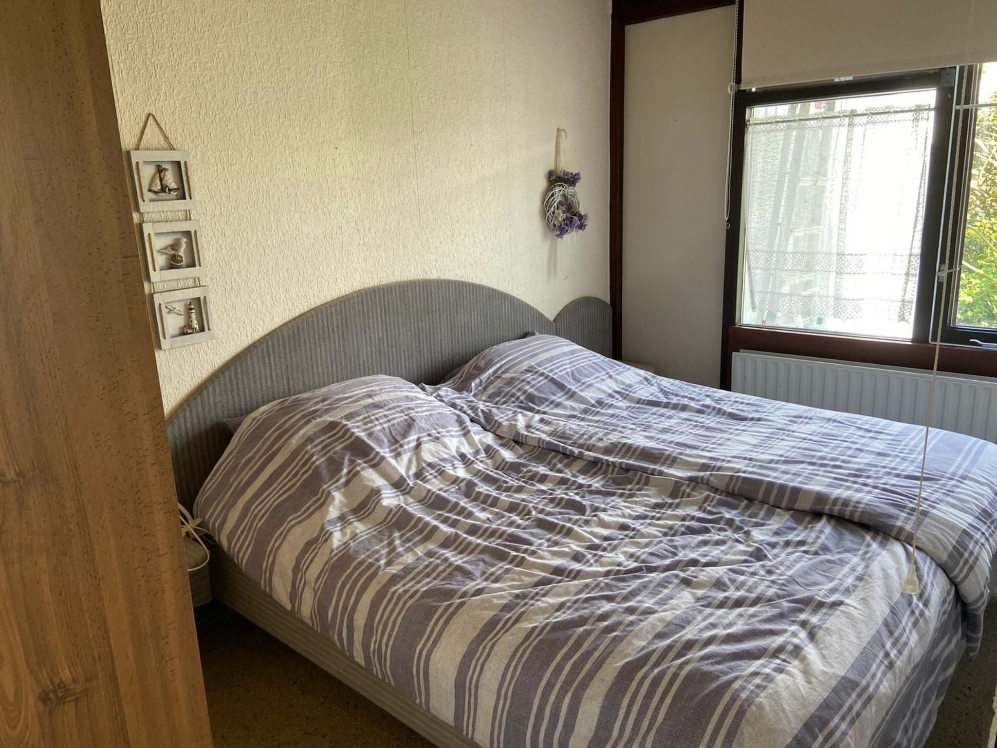 "Buurtweg 61"-Drinnen