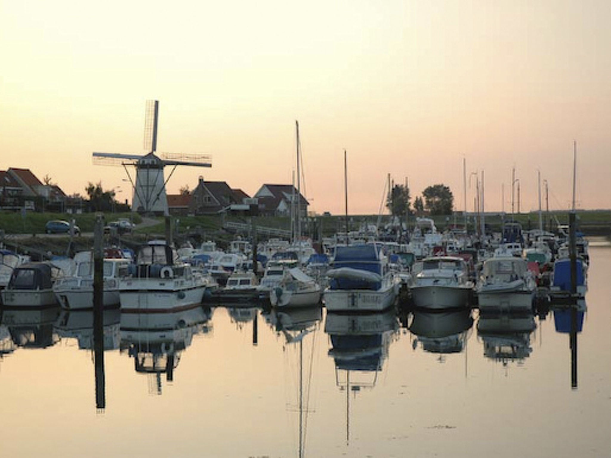 "Buurtweg213" mit Schwimmbad-Drinnen