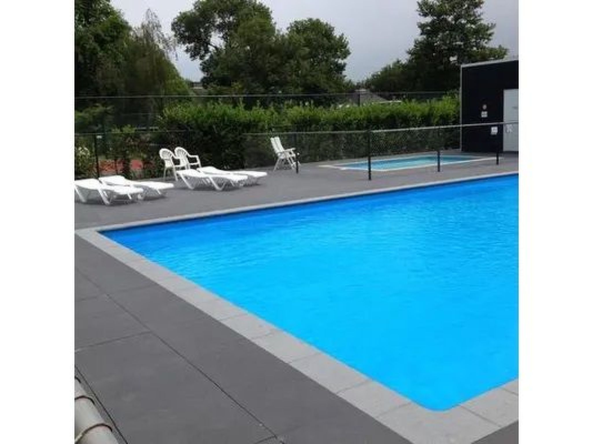 Wunderschön komplett modernisierter Bungalow.