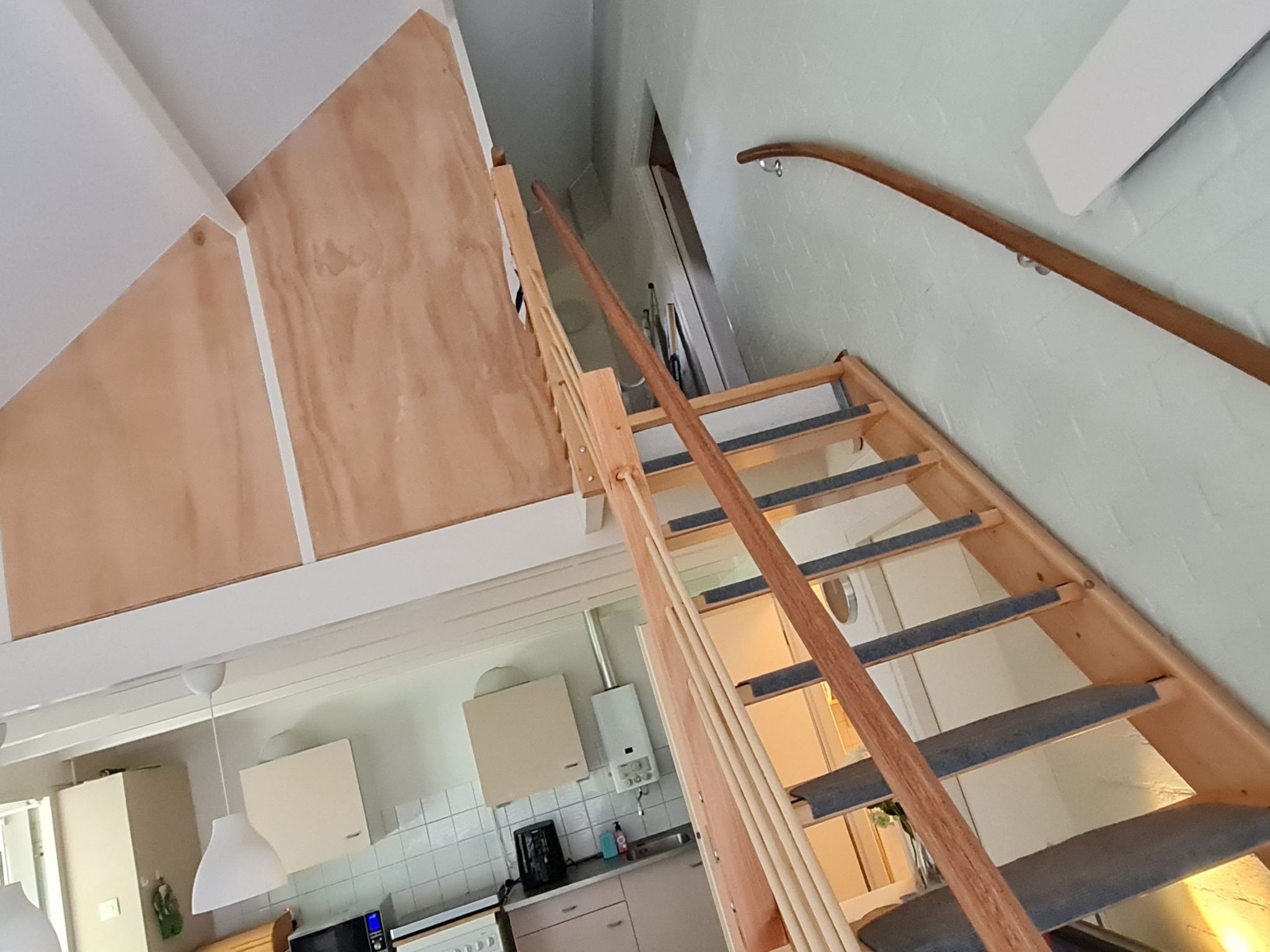 "Buurtweg 121"-Dedans