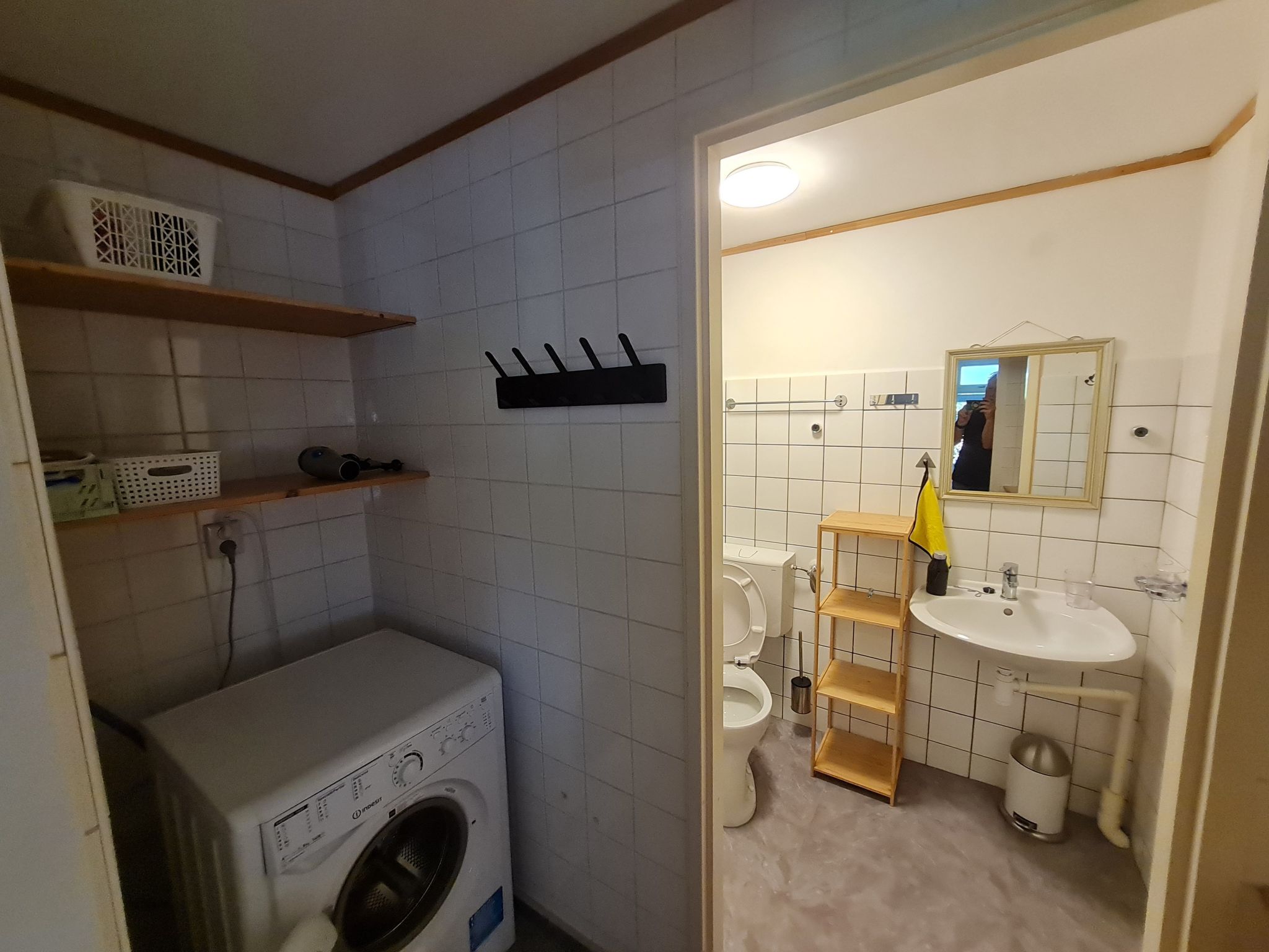 "Buurtweg 121"-Dedans