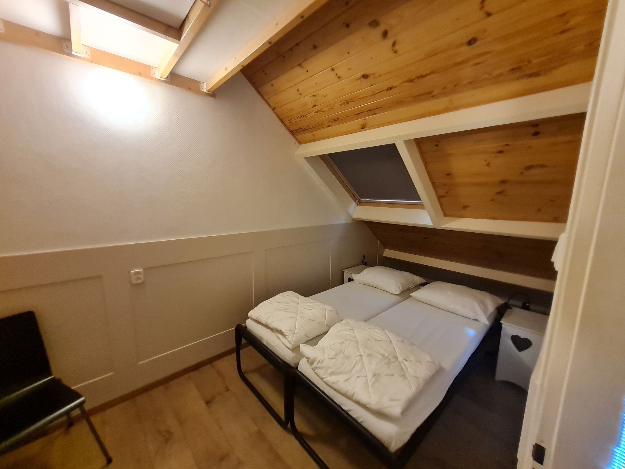 "Buurtweg 121"-Dedans