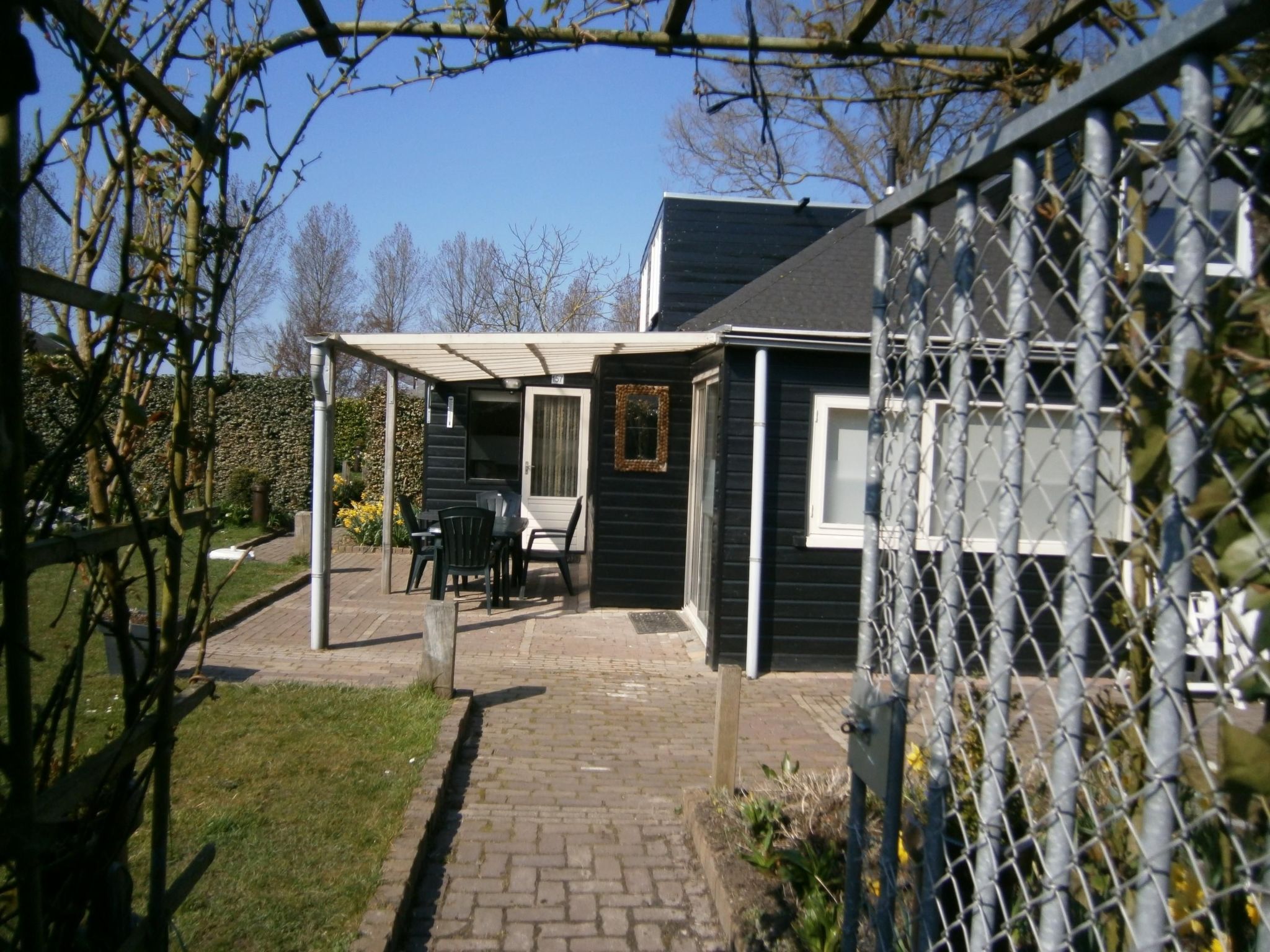 Doppelhaushälfte für sechs Personen in einem Ferienpark in der Nähe von Staveni-Dedans