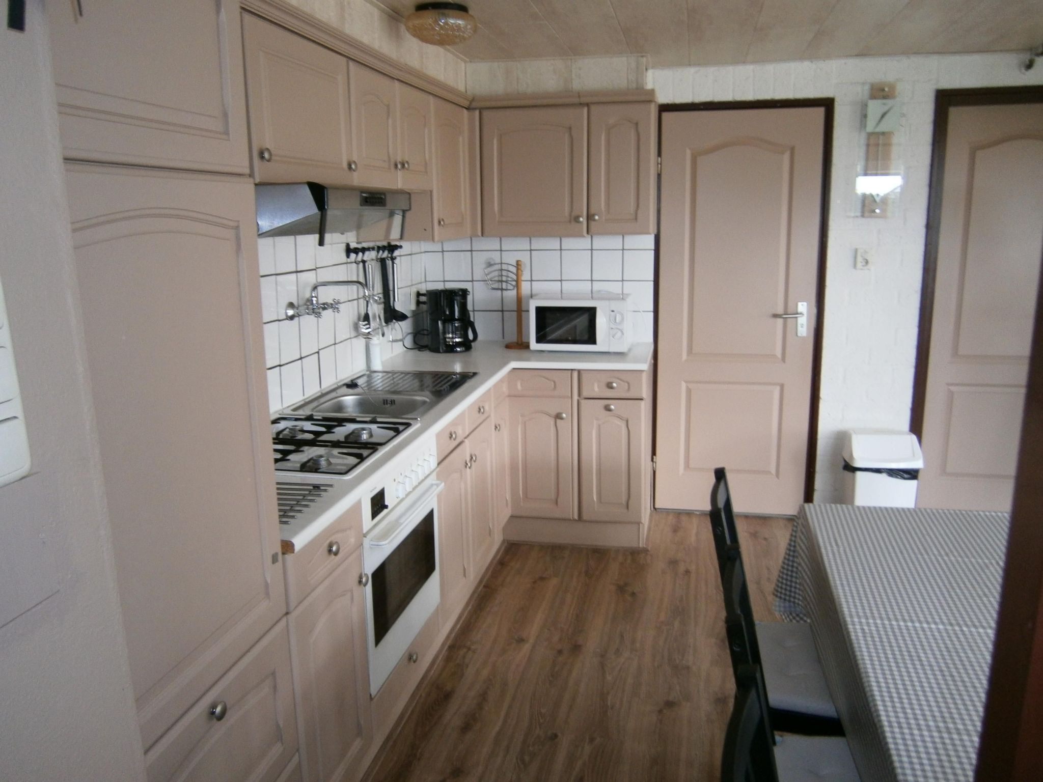 Doppelhaushälfte für sechs Personen in einem Ferienpark in der Nähe von Staveni-Dedans