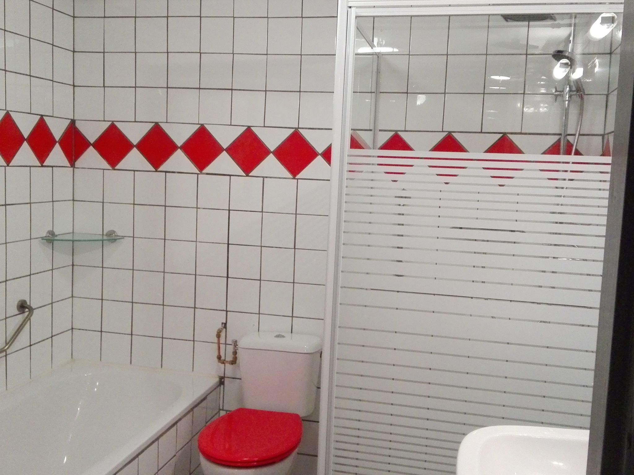 Zweifamilienhaus für sechs Personen-Dedans