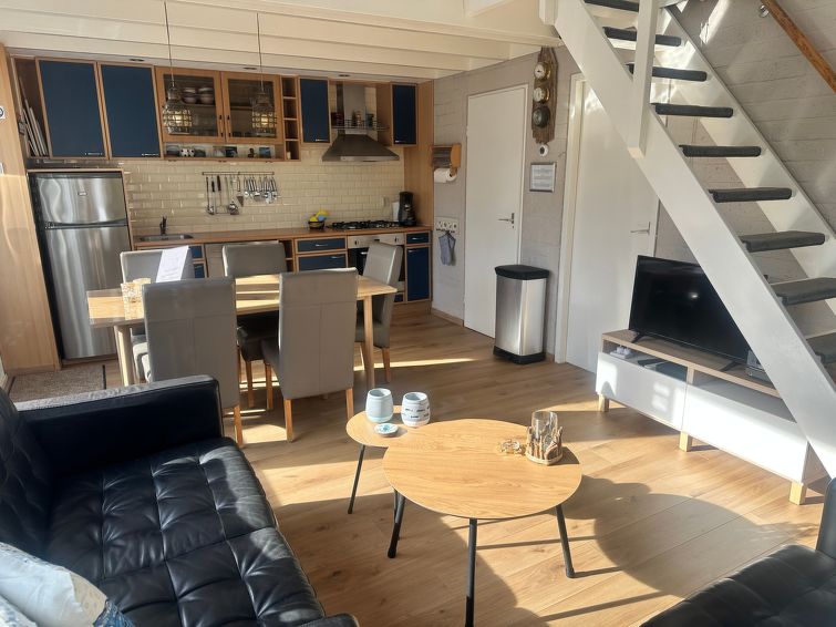 5-persoons vakantiehuis in centrum Stavenisse op 500m van zee in Stavenisse