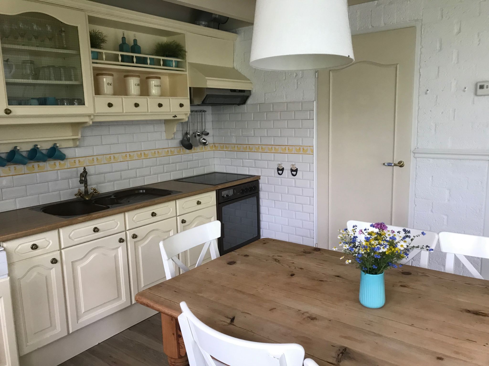 Seabreeze mit umzäuntem privatem Garten-Inside