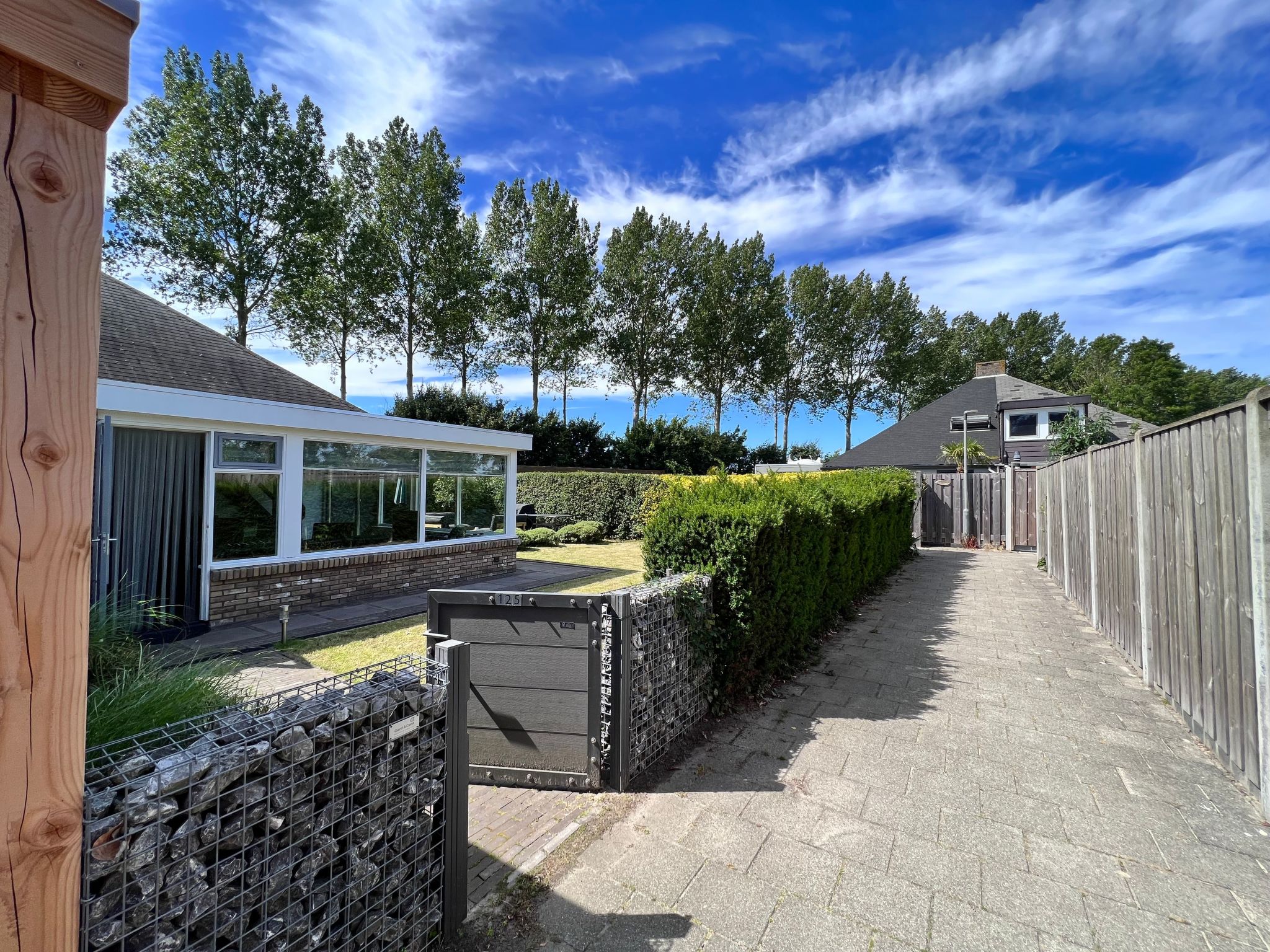 In Stavenisse mit gemütlicher Terrasse-Dedans