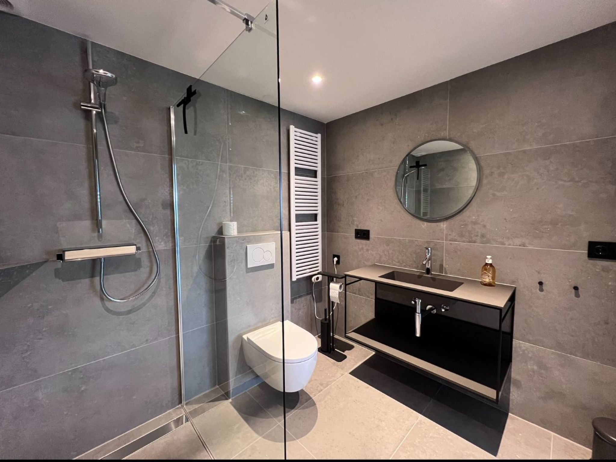 In Stavenisse mit gemütlicher Terrasse