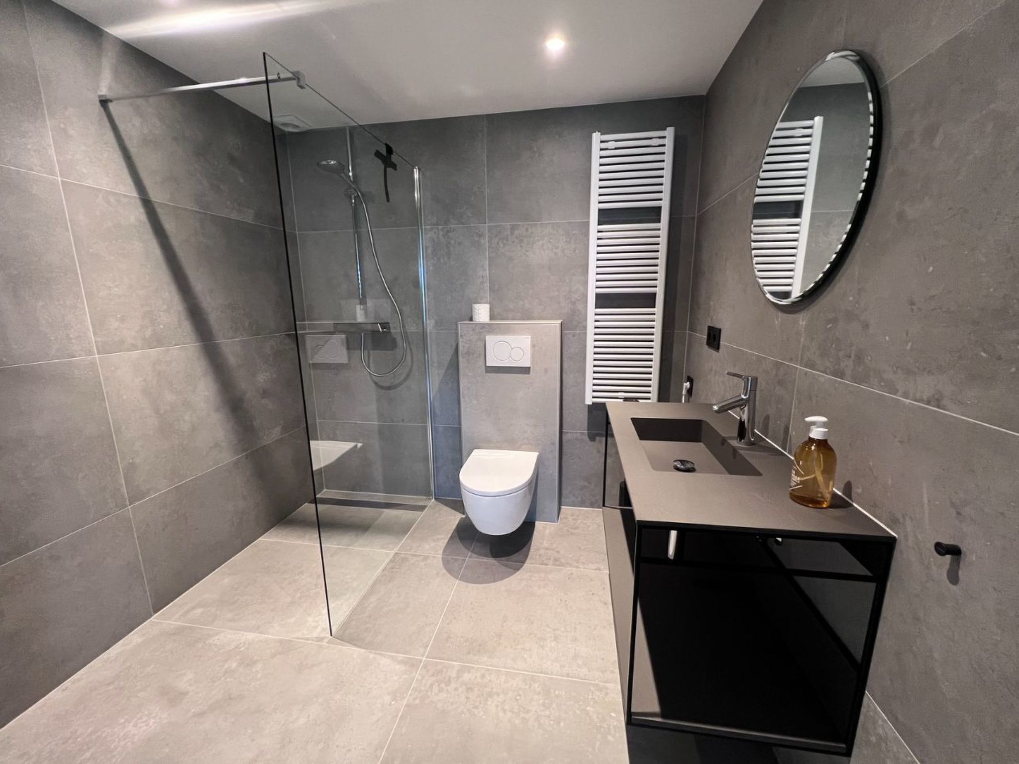 In Stavenisse mit gemütlicher Terrasse