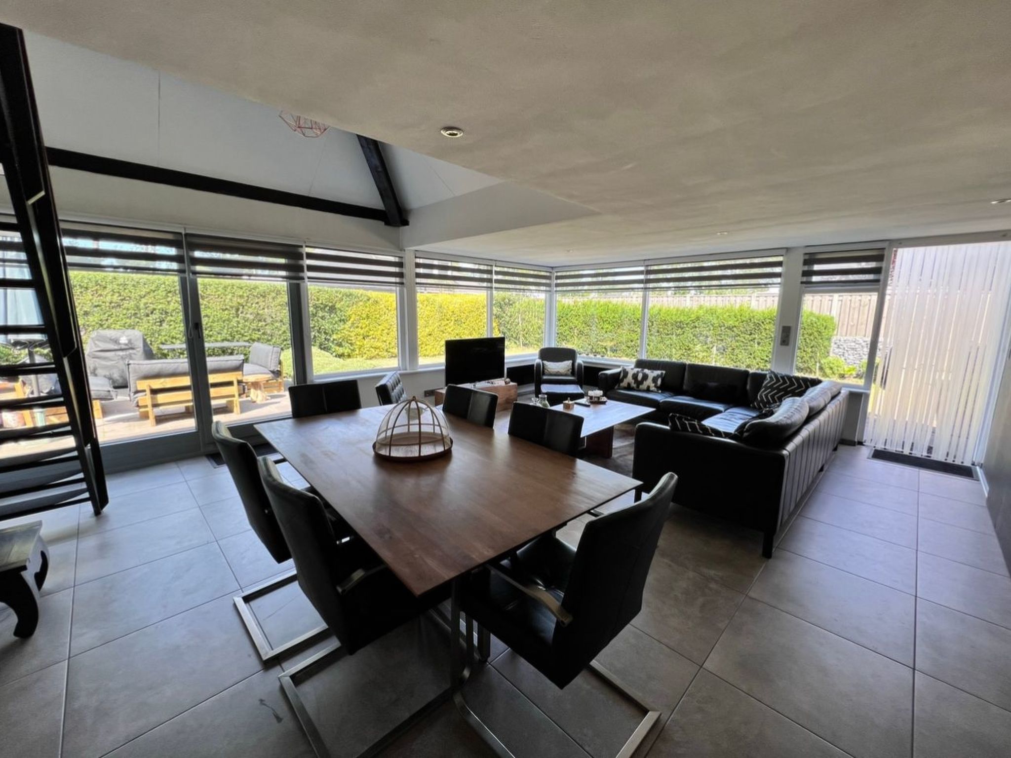 In Stavenisse mit gemütlicher Terrasse-Dedans