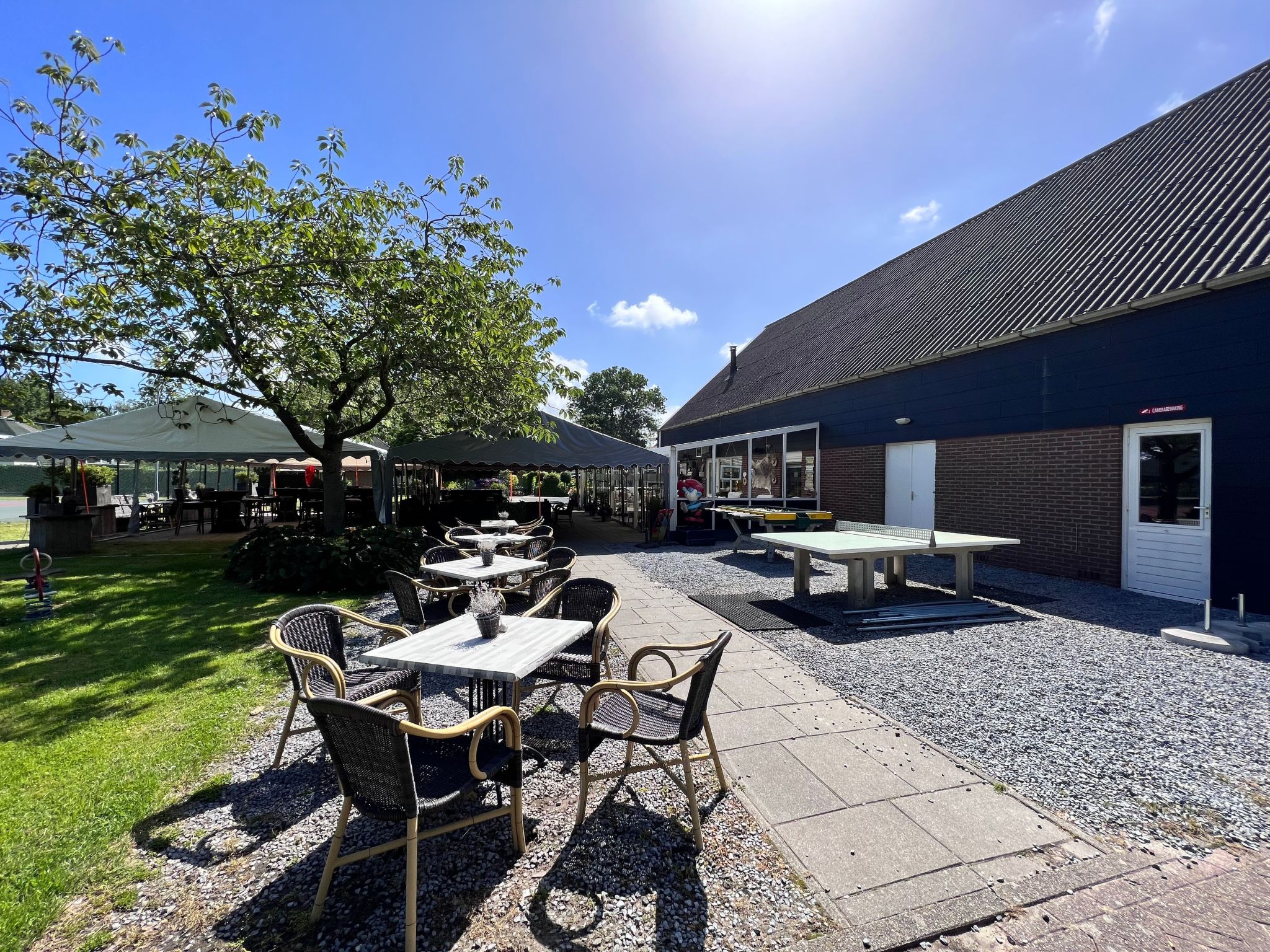 In Stavenisse mit gemütlicher Terrasse-Dedans