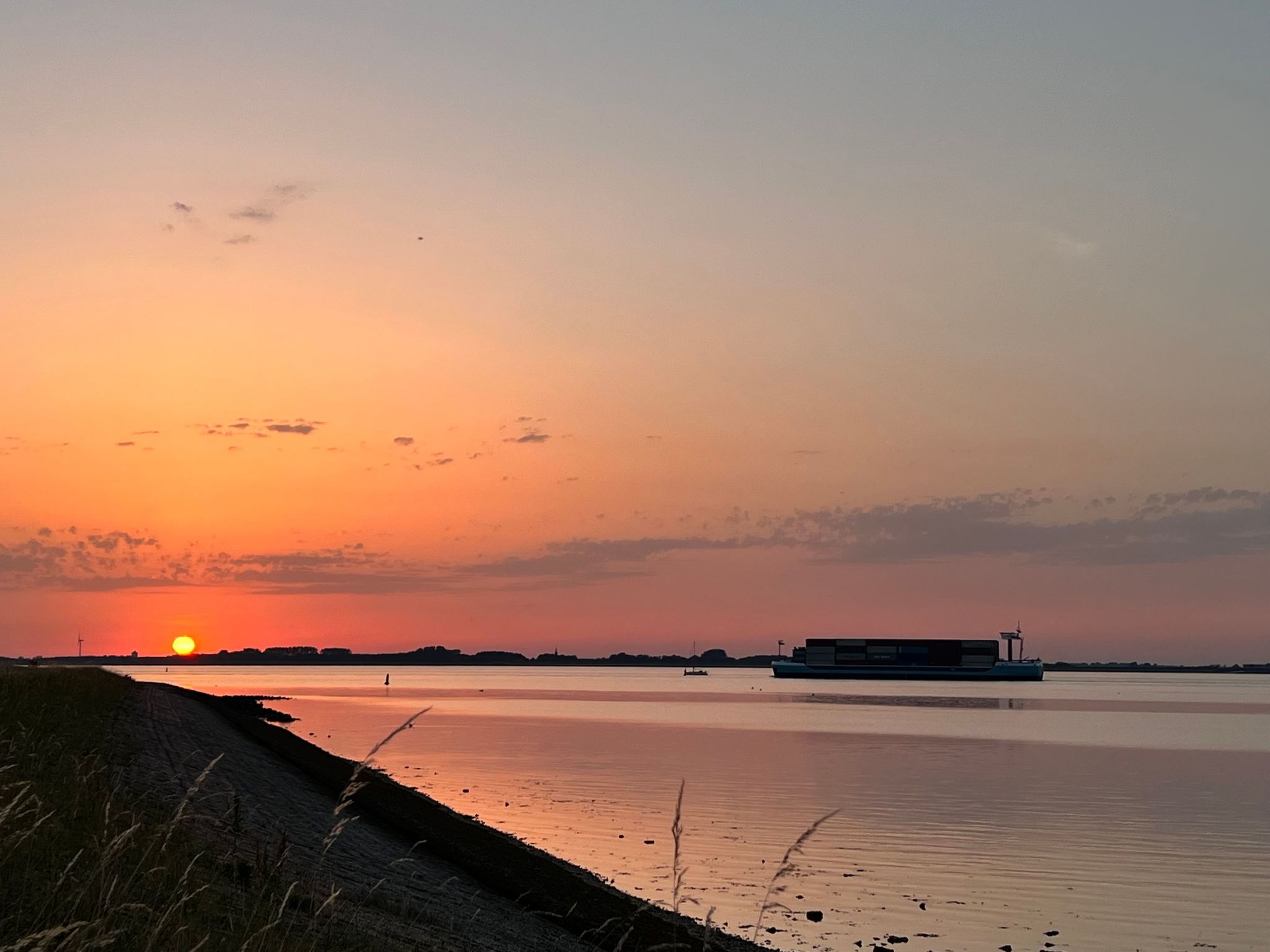 In Stavenisse mit gemütlicher Terrasse-Dedans