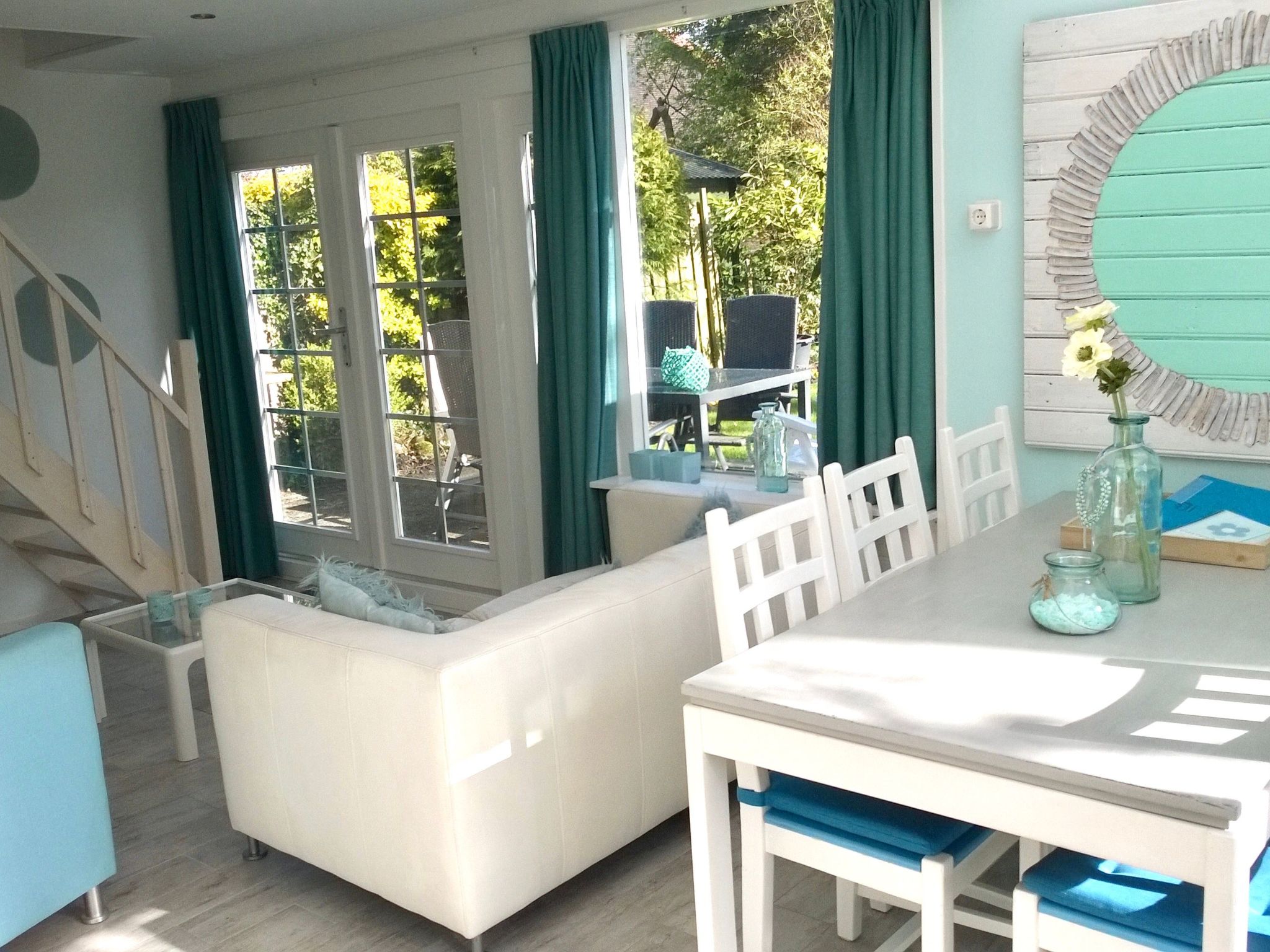 Ferienhaus mit umzäuntem Garten in Stavenisse (Nederland) und 1 Hund erlaubt