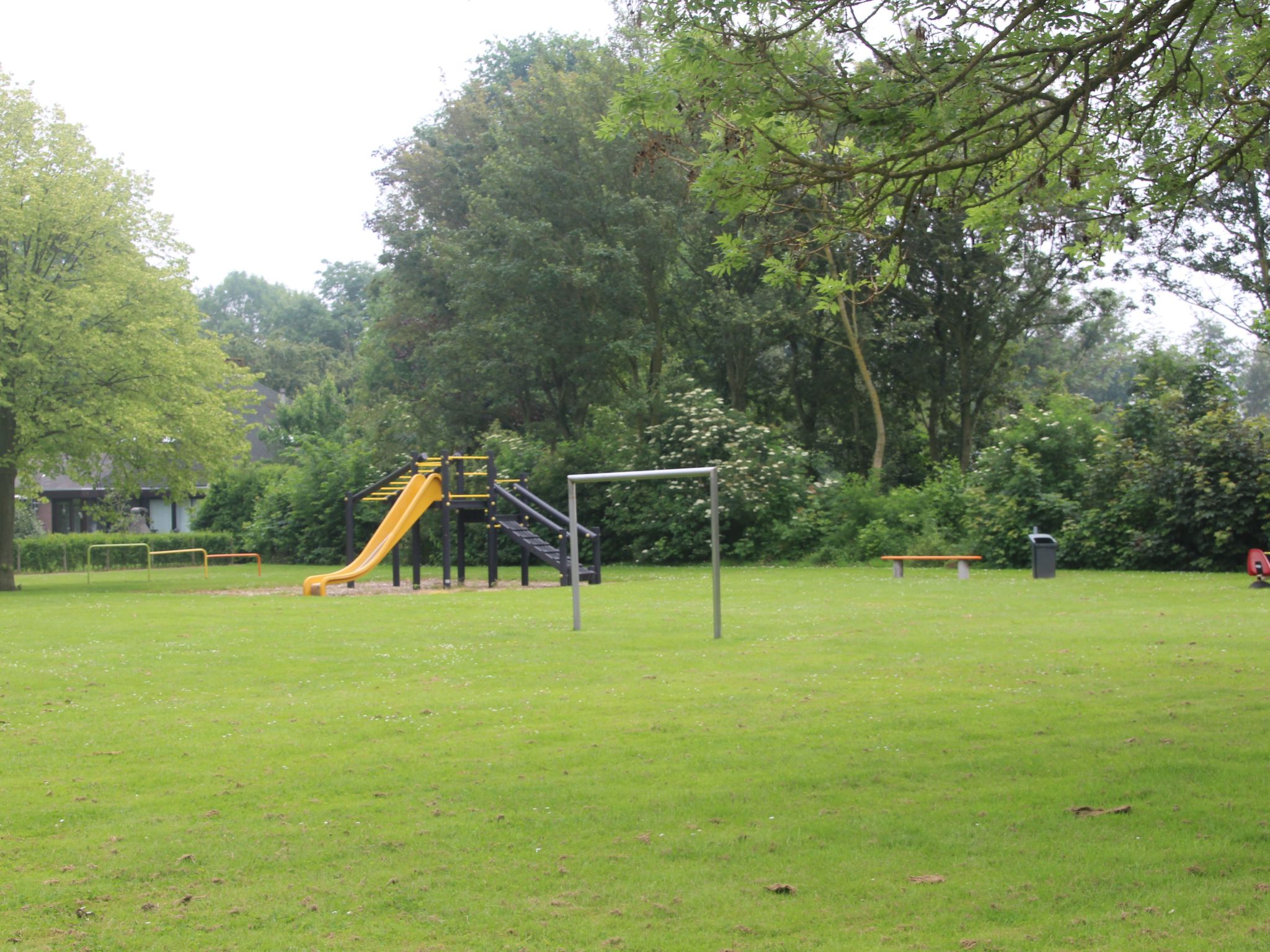 In Stavenisse, Zeeland, Tholen-Binnen