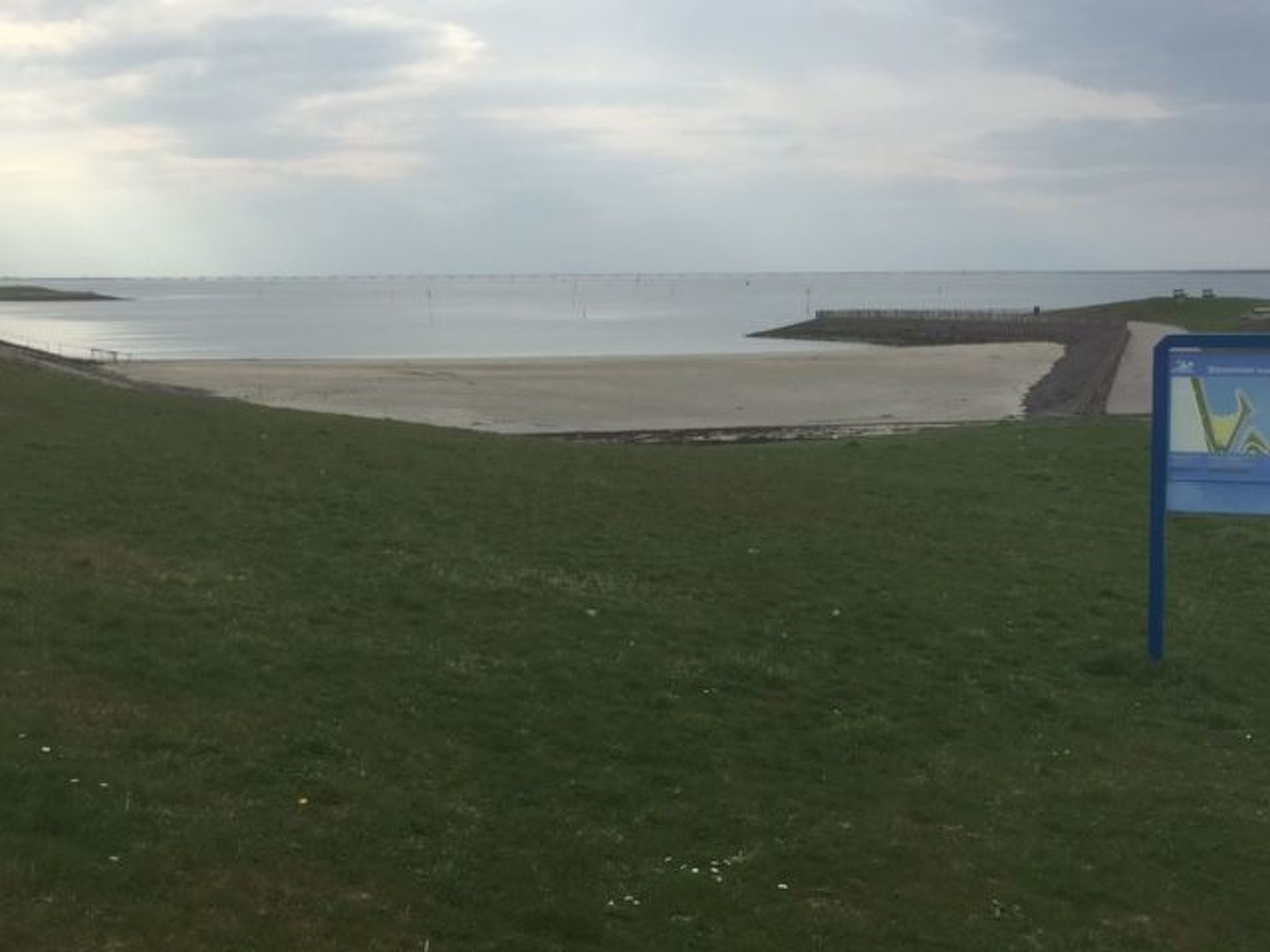 In Stavenisse, Zeeland, Tholen-Binnen