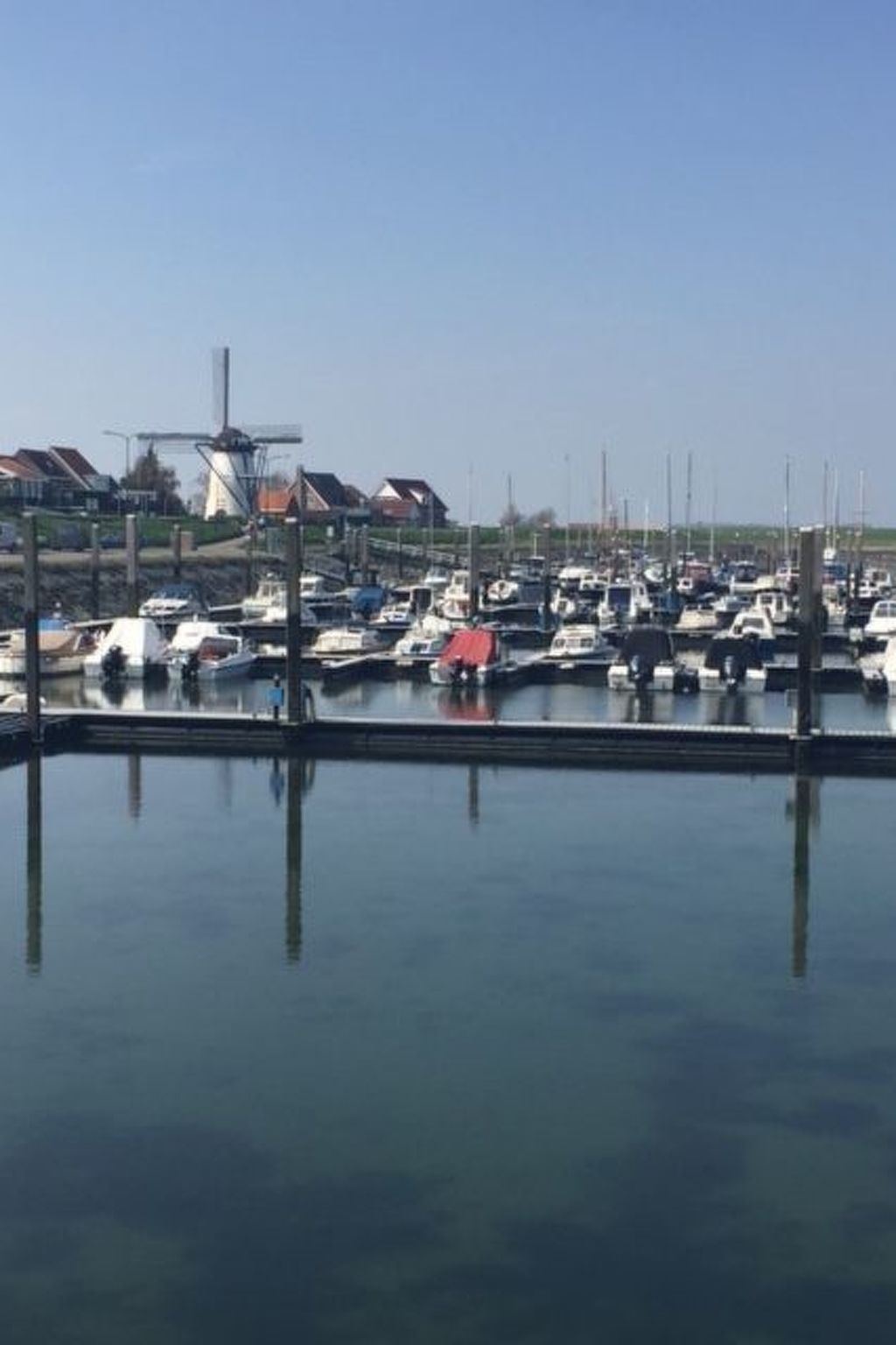 In Stavenisse, Zeeland, Tholen-Binnen