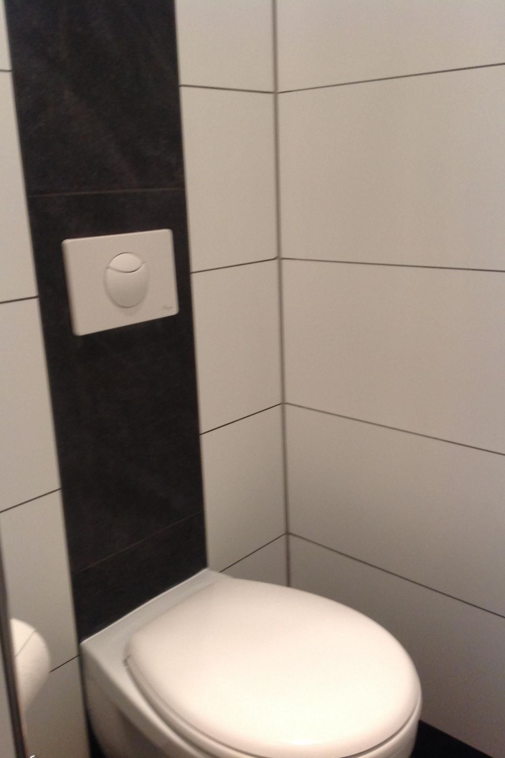 Mit Garten, Grill und Terrasse-Drinnen