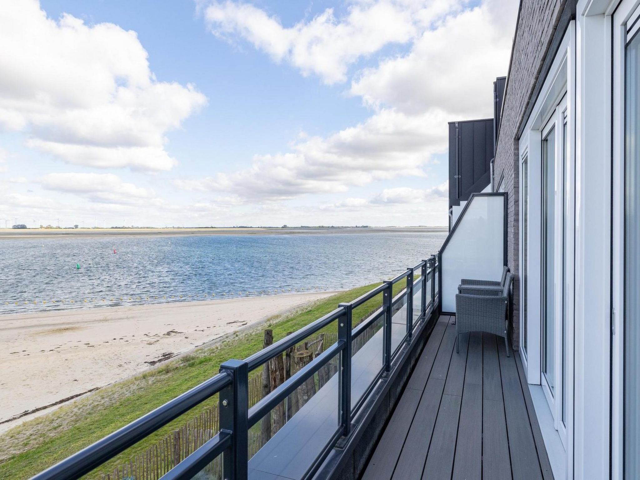 Oasis Oceani - Buiten